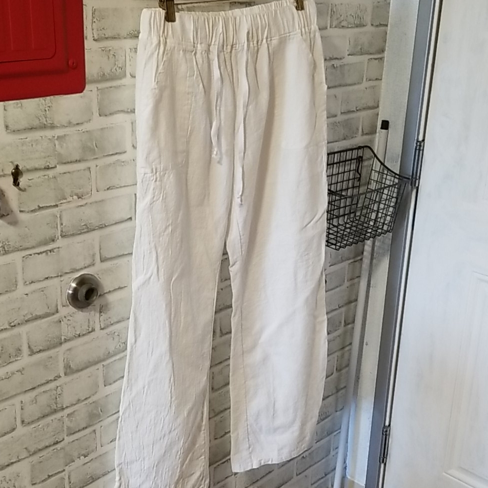 Beach lounge pants. New, no tags. Size M/L